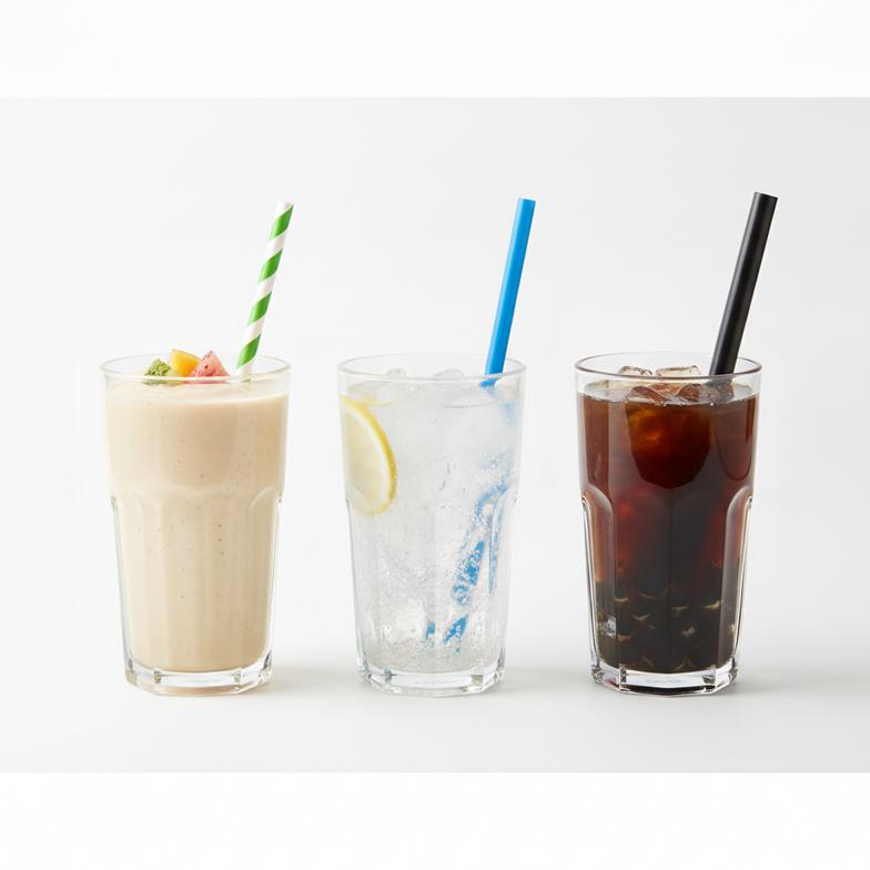 A diagram showing how to match paper straw specifications to different types of drinks like smoothies, soda, and cocktails.