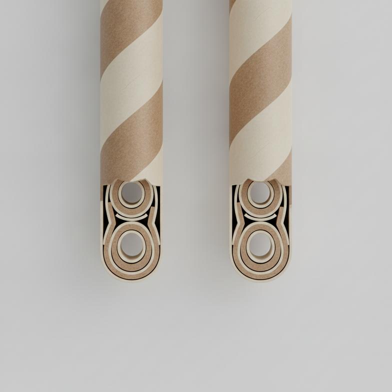 A diagram comparing the layers of a 3-ply and 4-ply paper straw designed for hot drinks.